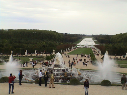 versaillesfountains.jpg