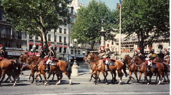 paris-parade.JPG
