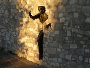 passerthroughwalls