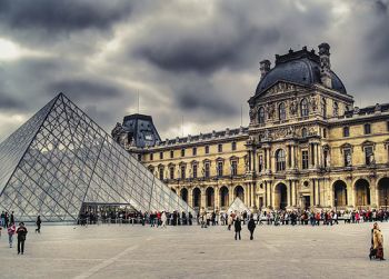 louvre